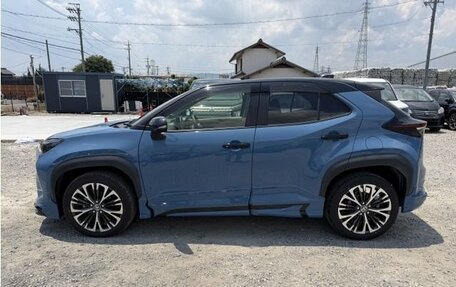 Toyota Yaris Cross, 2023 год, 1 545 333 рублей, 5 фотография