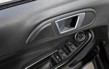 Ford Fiesta, 2015 год, 669 000 рублей, 9 фотография