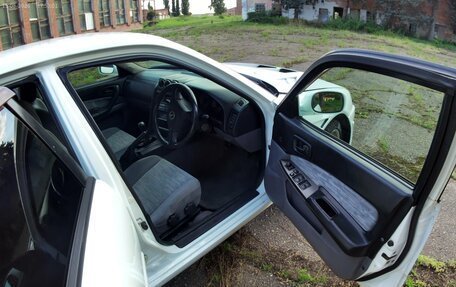 Nissan Skyline, 2001 год, 880 000 рублей, 7 фотография
