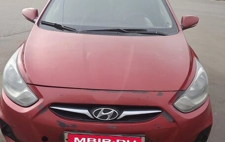 Hyundai Solaris II рестайлинг, 2011 год, 570 000 рублей, 1 фотография