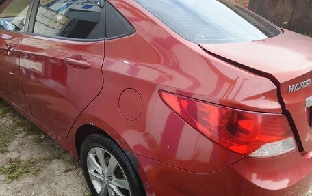 Hyundai Solaris II рестайлинг, 2011 год, 570 000 рублей, 6 фотография