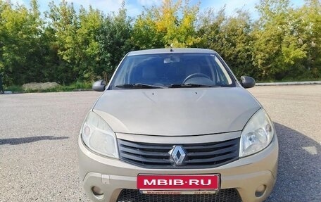 Renault Sandero I, 2010 год, 390 000 рублей, 1 фотография