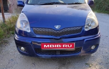 Toyota FunCargo, 2003 год, 450 000 рублей, 1 фотография