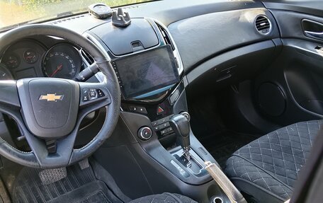 Chevrolet Cruze II, 2014 год, 690 000 рублей, 6 фотография