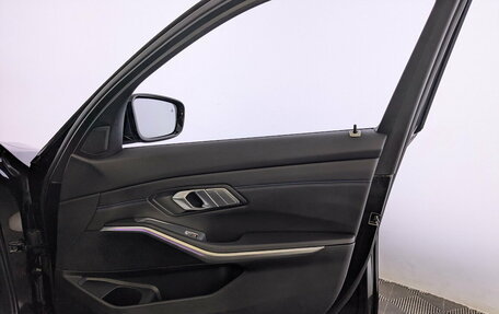 BMW 3 серия, 2022 год, 3 795 000 рублей, 25 фотография