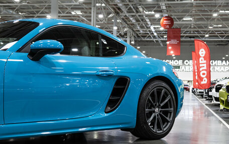Porsche Cayman, 2018 год, 6 999 000 рублей, 2 фотография