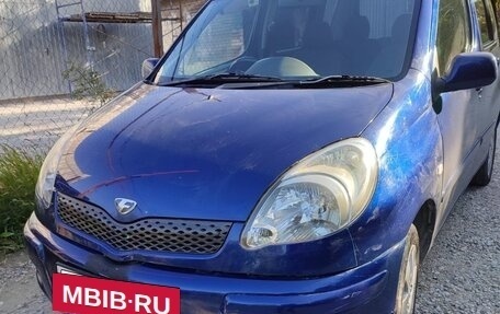 Toyota FunCargo, 2003 год, 450 000 рублей, 2 фотография