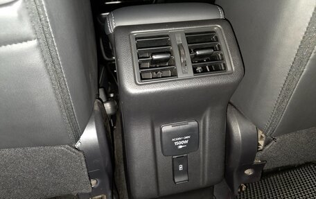 Mitsubishi Outlander III рестайлинг 3, 2020 год, 3 900 000 рублей, 12 фотография