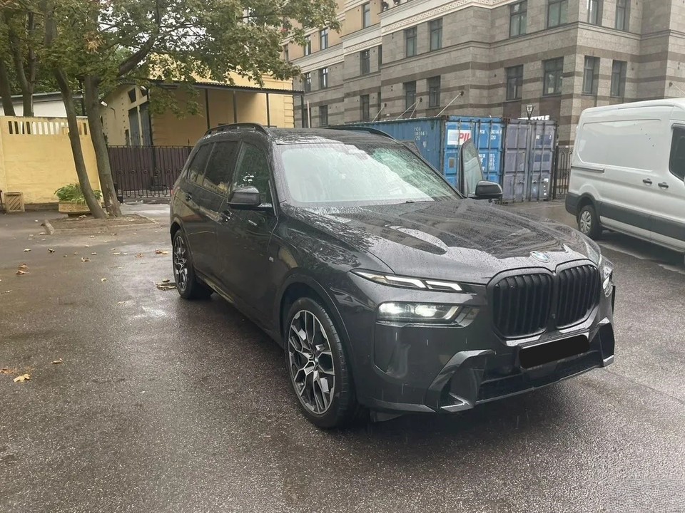 BMW X7 G07, 2024 год, 14 300 000 рублей, 1 фотография