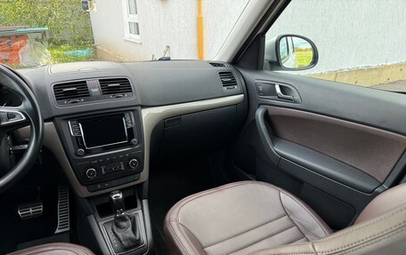 Skoda Yeti I рестайлинг, 2015 год, 1 600 000 рублей, 10 фотография