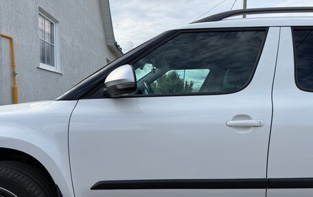 Skoda Yeti I рестайлинг, 2015 год, 1 600 000 рублей, 16 фотография