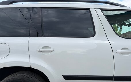Skoda Yeti I рестайлинг, 2015 год, 1 600 000 рублей, 20 фотография