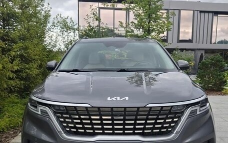 KIA Carnival, 2023 год, 3 380 000 рублей, 1 фотография