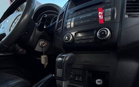 Mitsubishi Pajero IV, 2008 год, 815 000 рублей, 17 фотография