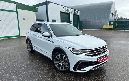 Volkswagen Tiguan II, 2021 год, 4 300 000 рублей, 1 фотография