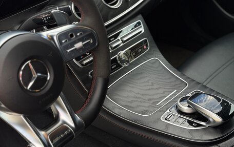 Mercedes-Benz E-Класс AMG, 2019 год, 5 280 000 рублей, 26 фотография