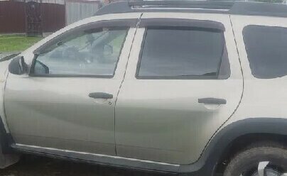 Renault Duster I рестайлинг, 2012 год, 750 000 рублей, 2 фотография