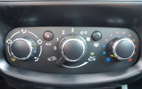 Nissan Terrano III, 2015 год, 1 099 000 рублей, 9 фотография