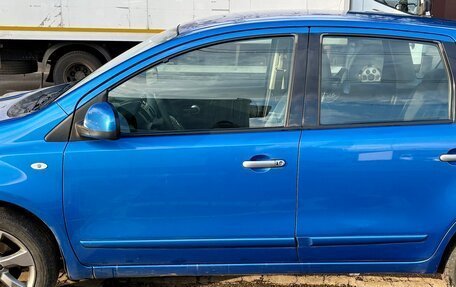 Nissan Note II рестайлинг, 2011 год, 670 000 рублей, 4 фотография