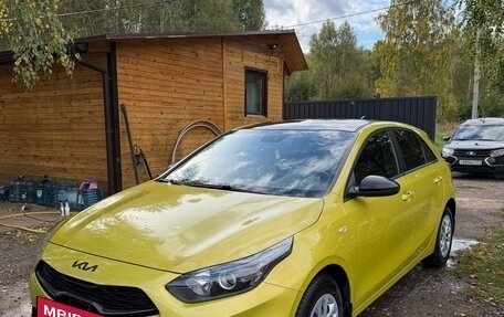 KIA cee'd III, 2021 год, 1 950 000 рублей, 2 фотография