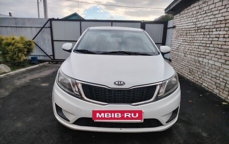 KIA Rio III рестайлинг, 2015 год, 715 000 рублей, 6 фотография