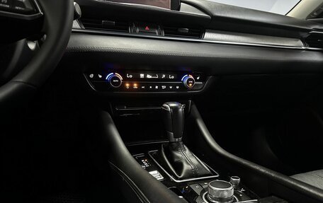 Mazda 6, 2020 год, 2 250 000 рублей, 22 фотография