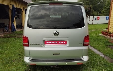 Volkswagen Multivan T5, 2009 год, 1 850 000 рублей, 5 фотография