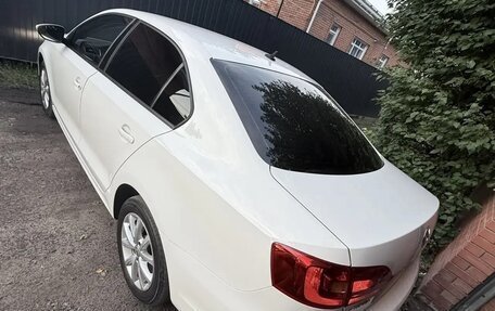 Volkswagen Jetta VI, 2012 год, 989 000 рублей, 4 фотография