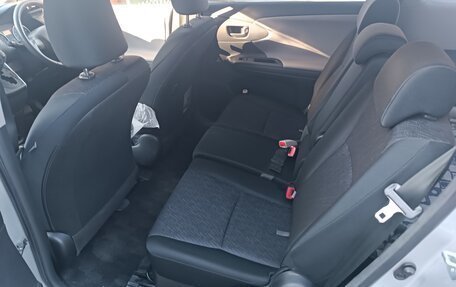 Toyota Wish II, 2010 год, 1 700 000 рублей, 8 фотография