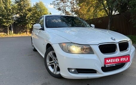 BMW 3 серия, 2010 год, 930 000 рублей, 2 фотография