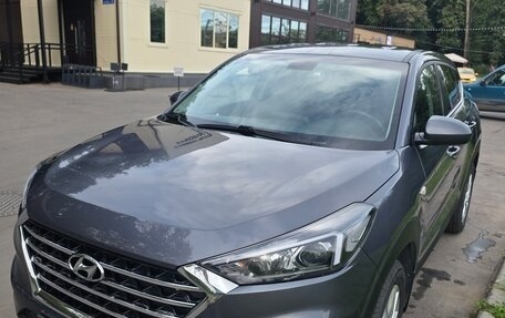 Hyundai Tucson III, 2019 год, 2 400 000 рублей, 1 фотография