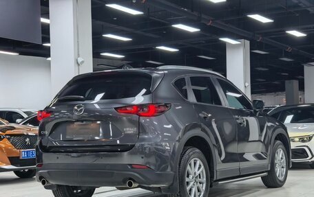 Mazda CX-5 II, 2025 год, 2 100 000 рублей, 21 фотография