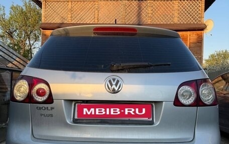 Volkswagen Golf V, 2006 год, 400 000 рублей, 4 фотография