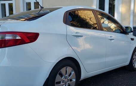 KIA Rio III рестайлинг, 2012 год, 949 000 рублей, 3 фотография