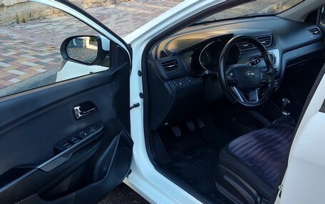 KIA Rio III рестайлинг, 2012 год, 949 000 рублей, 9 фотография