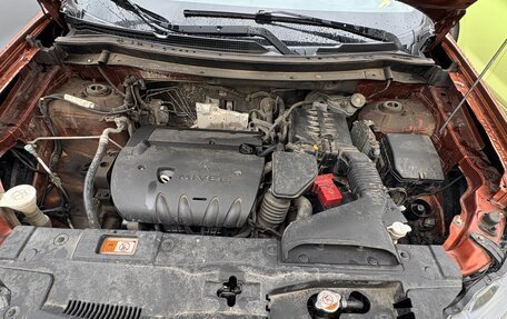 Mitsubishi Outlander III рестайлинг 3, 2012 год, 999 999 рублей, 6 фотография