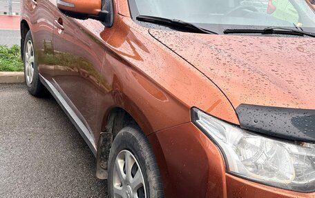 Mitsubishi Outlander III рестайлинг 3, 2012 год, 999 999 рублей, 3 фотография