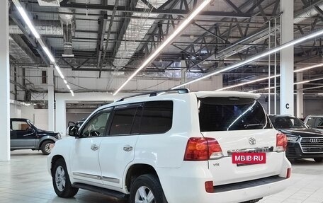 Toyota Land Cruiser 200, 2012 год, 2 999 000 рублей, 4 фотография