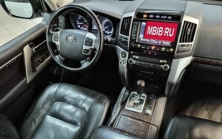 Toyota Land Cruiser 200, 2012 год, 2 999 000 рублей, 19 фотография