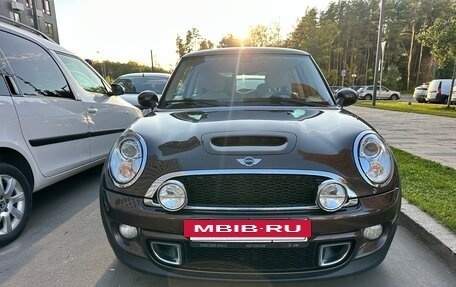 MINI Hatch, 2011 год, 1 589 000 рублей, 2 фотография