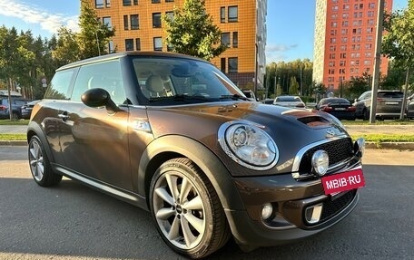 MINI Hatch, 2011 год, 1 589 000 рублей, 10 фотография
