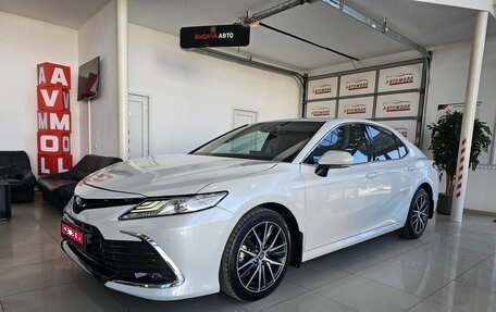 Toyota Camry, 2021 год, 3 629 000 рублей, 1 фотография