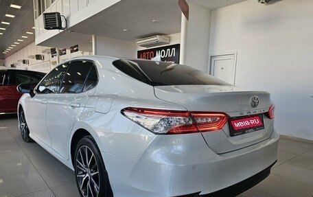 Toyota Camry, 2021 год, 3 629 000 рублей, 7 фотография