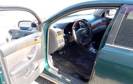 Toyota Avensis III рестайлинг, 2005 год, 760 000 рублей, 6 фотография