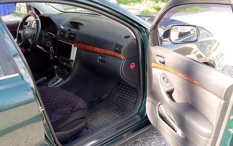 Toyota Avensis III рестайлинг, 2005 год, 760 000 рублей, 9 фотография