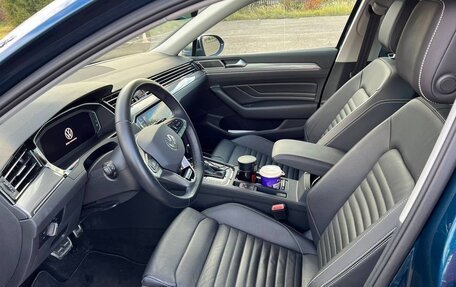 Volkswagen Passat B8 рестайлинг, 2021 год, 3 800 000 рублей, 6 фотография