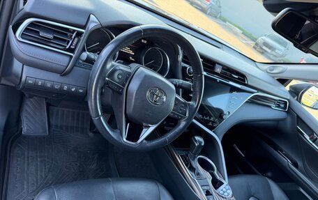 Toyota Camry, 2020 год, 3 300 000 рублей, 7 фотография