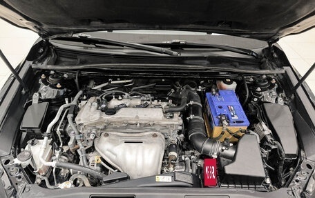 Toyota Camry, 2021 год, 2 100 000 рублей, 11 фотография