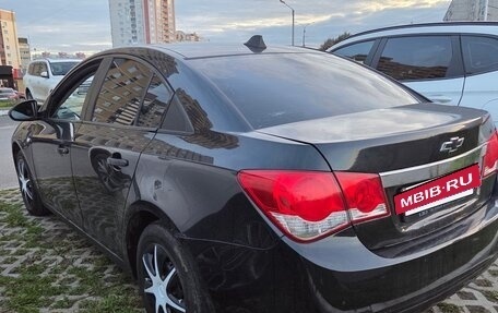 Chevrolet Cruze II, 2011 год, 390 000 рублей, 5 фотография