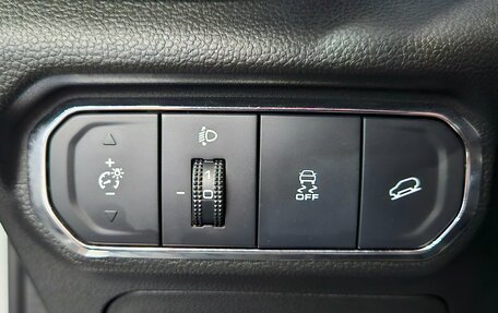 Haval Jolion, 2023 год, 1 799 000 рублей, 17 фотография